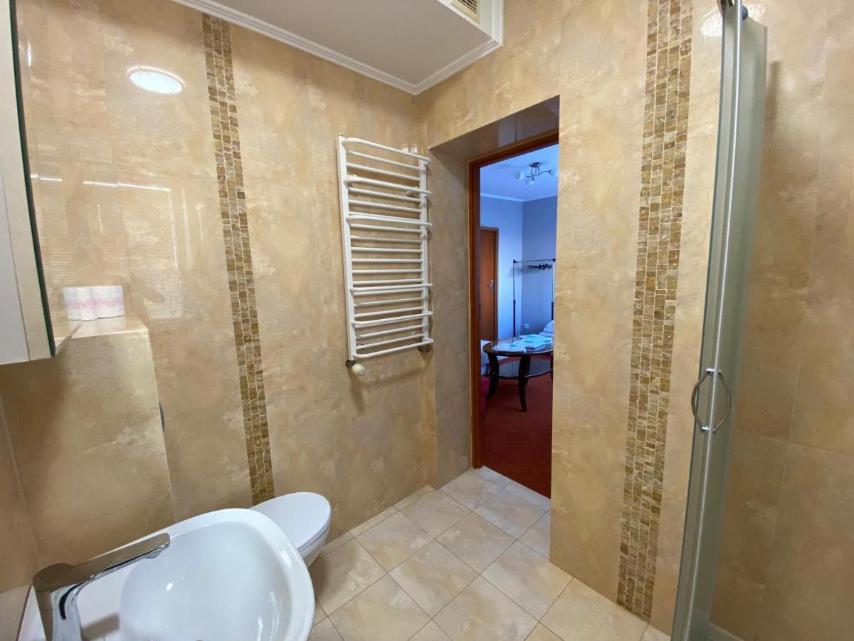 Likusy - Przy Plazy Nad Jeziorem Ukiel I Z Bezplatnym Prywatnym Parkingiem Guest house